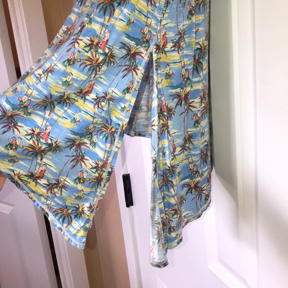 Chelsea & Violet Hulu Girl Print Summer Tank Top - Picture 2 of 5